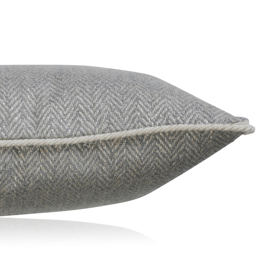 Luxuskissen Graublau LIPARIC ocean 50x40 | Manufaktur Kissenliebe®