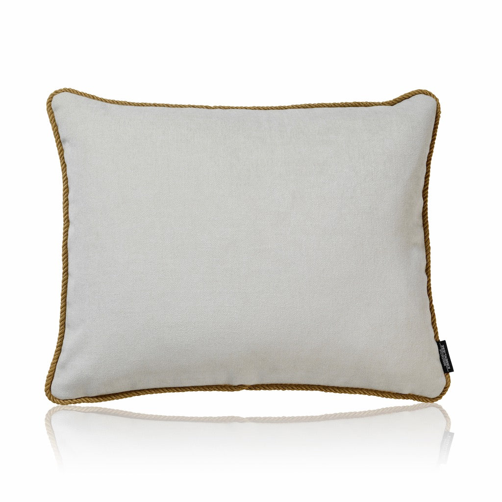 Edelkissen SMOOTH mit senffarbener Kordel 50x40 | Manufaktur Kissenliebe®