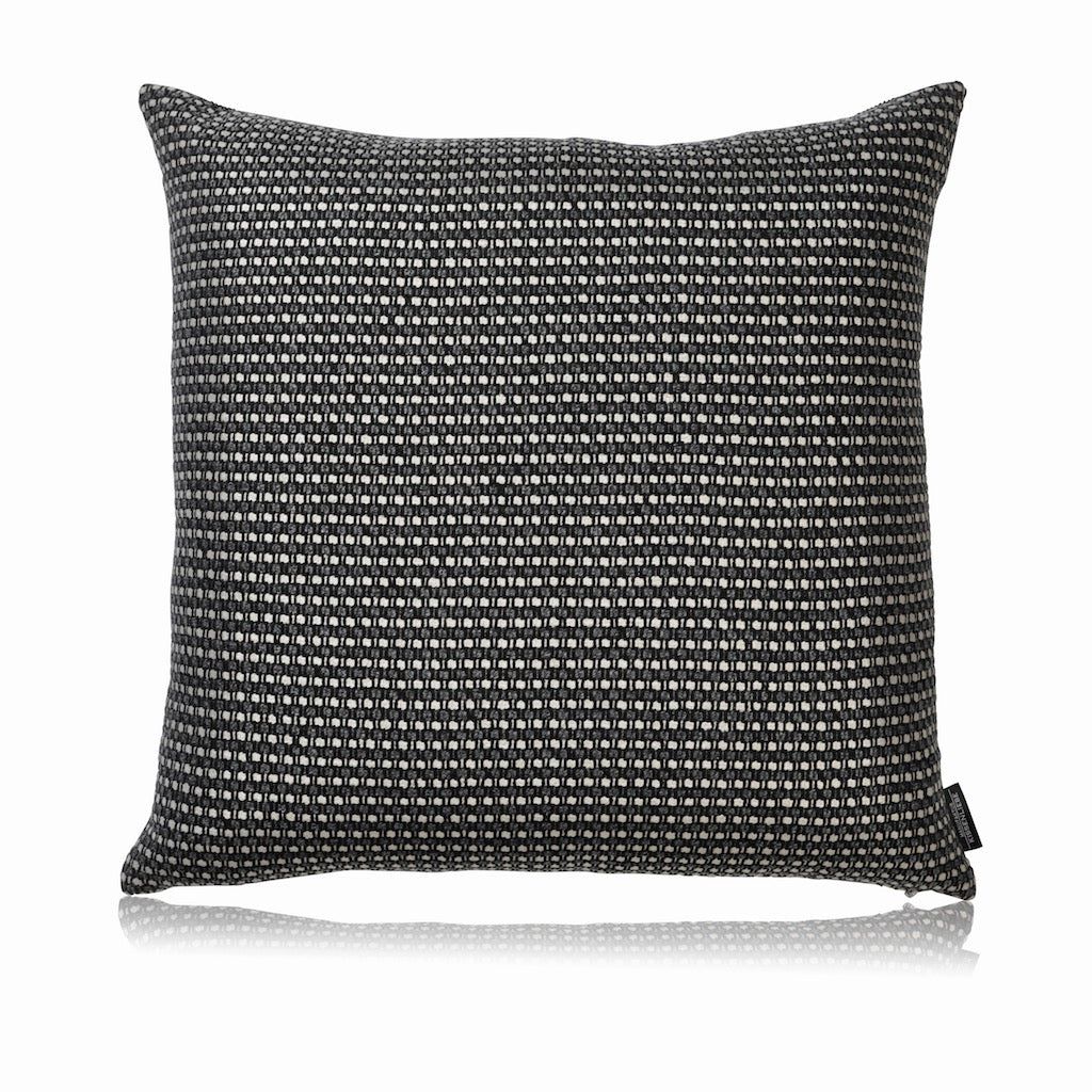 Edelkissen Schwarz Weiß PAVÉ 50x50| Manufaktur Kissenliebe®