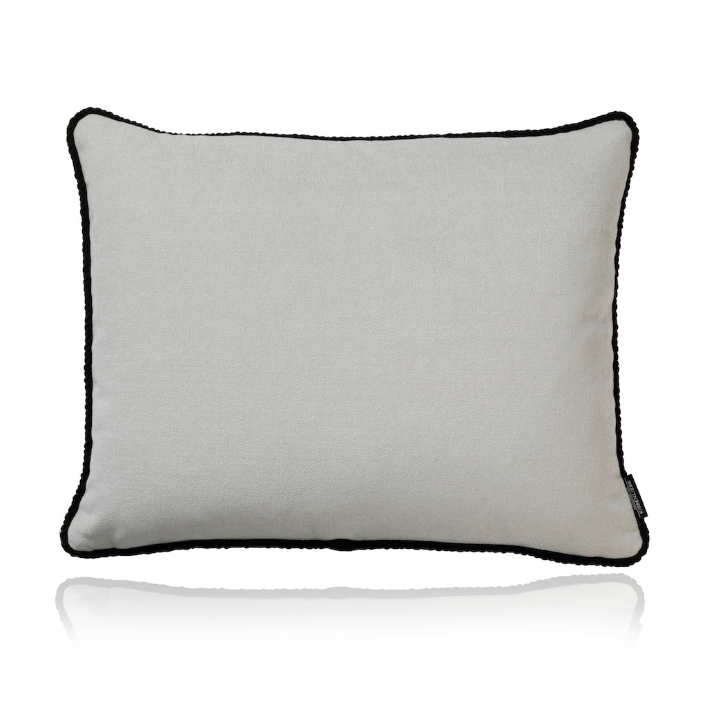 Edelkissen SMOOTH mit schwarzer Kordel 50x40 | Manufaktur Kissenliebe®