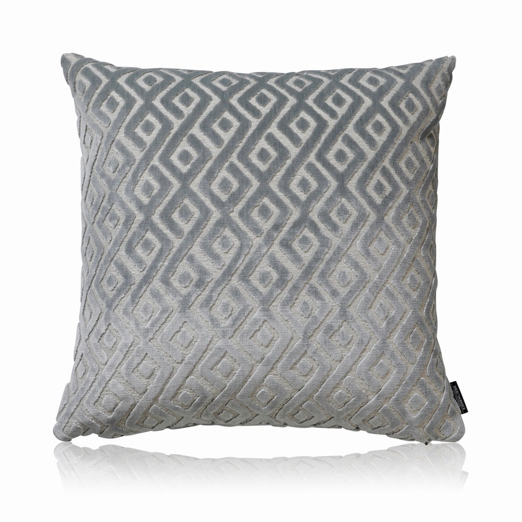 Samtkissen Graublau TARSIA slateblue 50x50 | Manufaktur Kissenliebe®