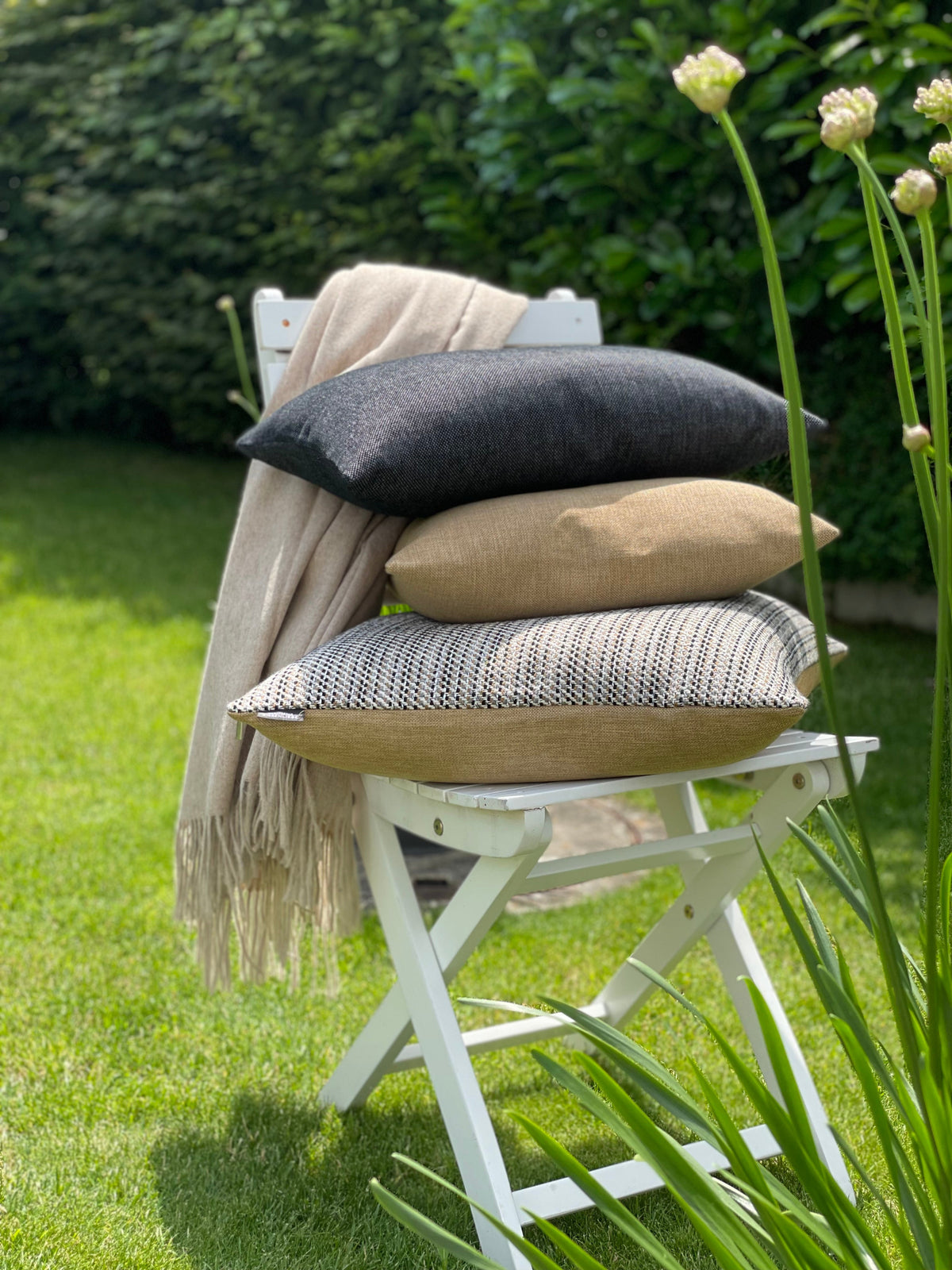 MANUFAKTUR KISSENLIEBE® – Exklusive Sofakissen und Dekokissen online kaufen