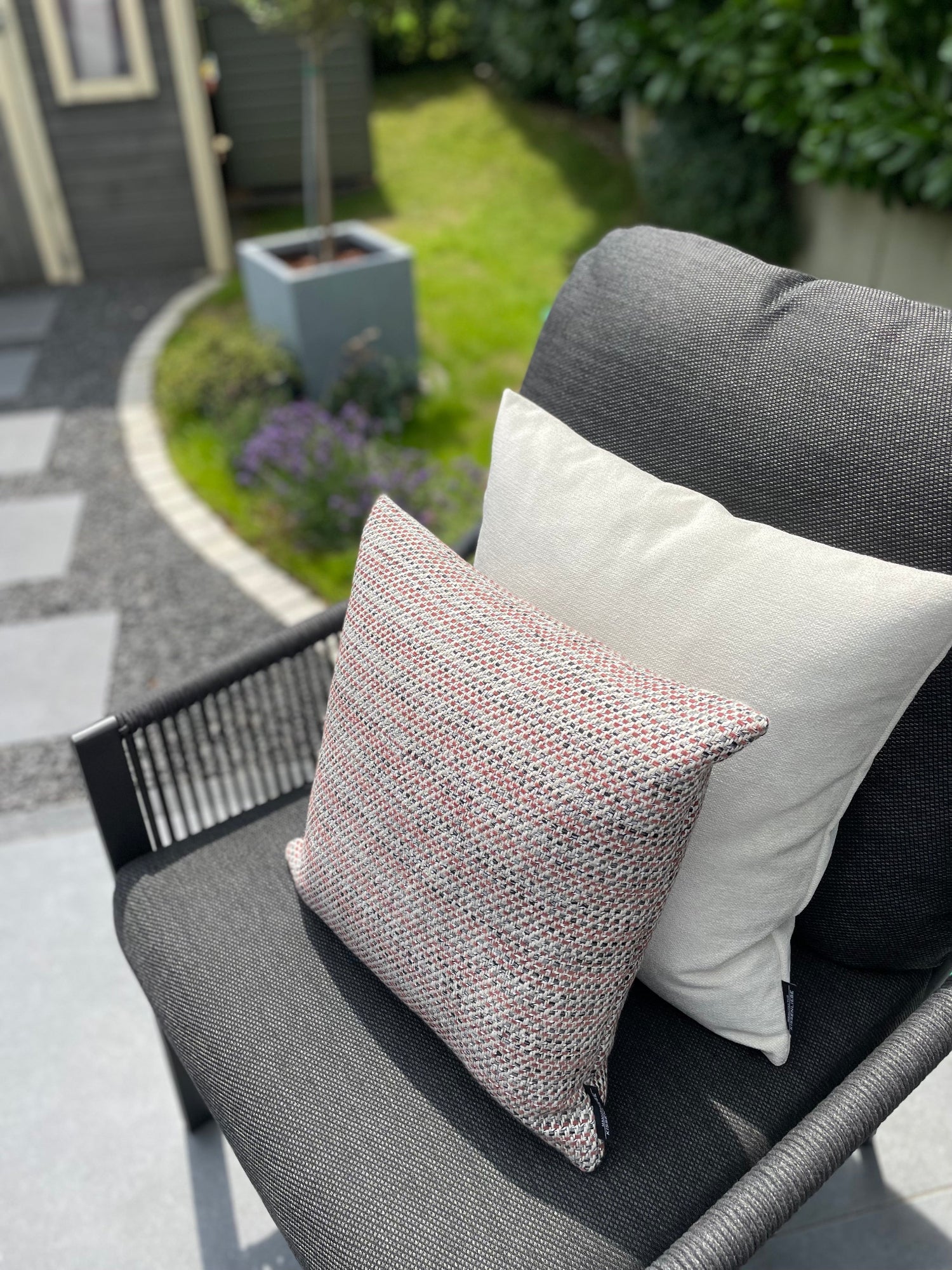 Dekokissen Elfenbein SMOOTH  ivory 45x45 | Manufaktur Kissenliebe®