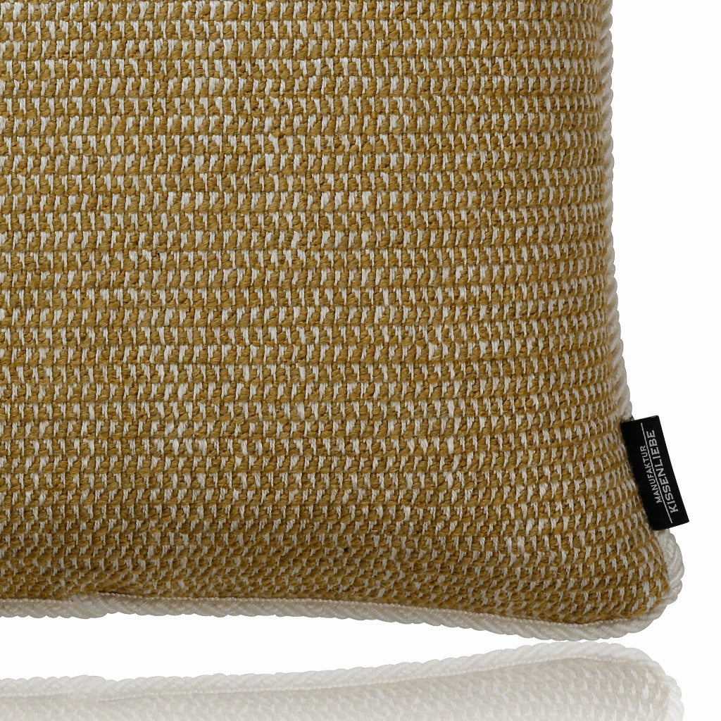 Sofakissen Senfgelb CROCHET mustard 40x40 | Manufaktur Kissenliebe®