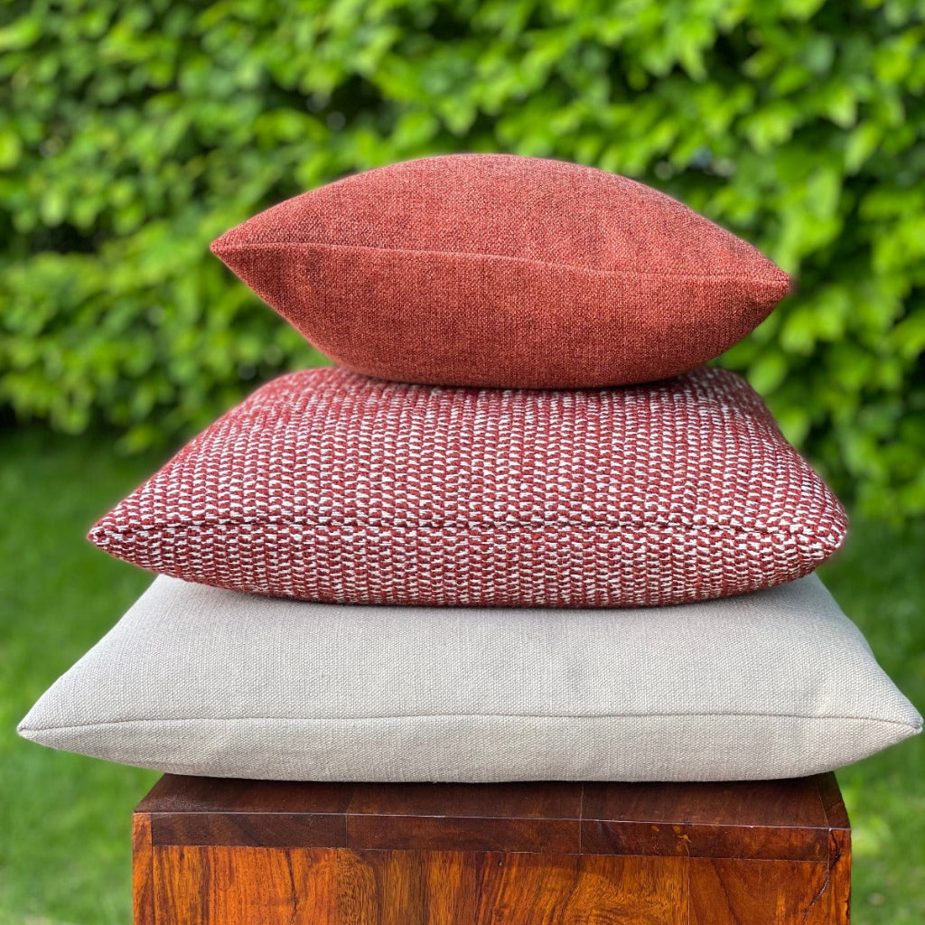 Leinenkissen Cozy Schlamm 45x45 | Manufaktur Kissenliebe®